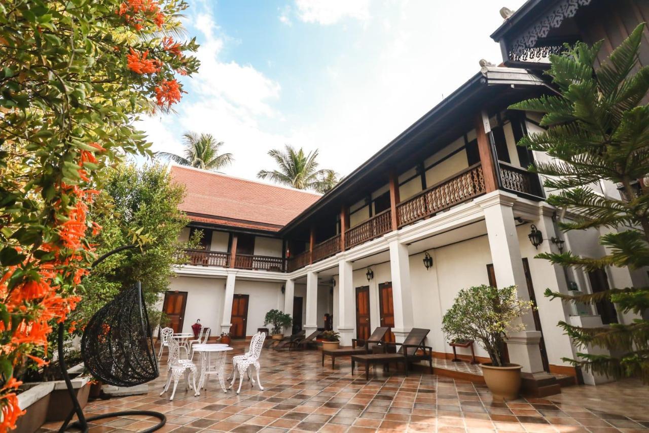 Ananta Hotel Luangprabang Exterior foto