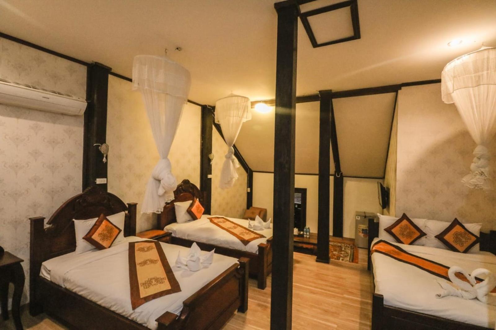 Ananta Hotel Luangprabang Exterior foto